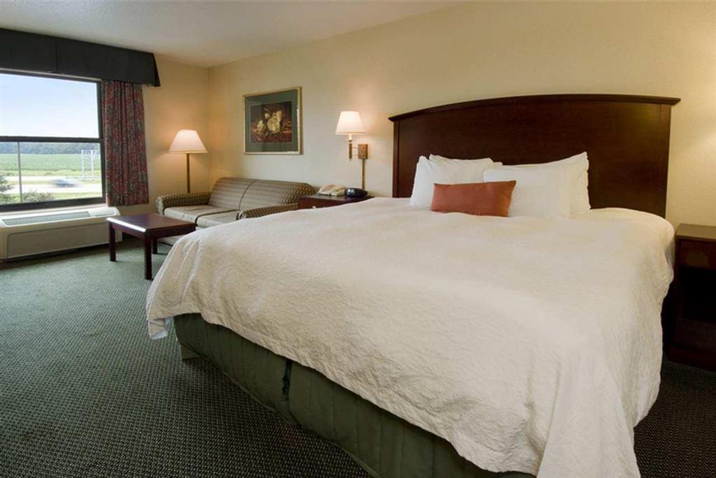 Hampton Inn Marshall Quarto foto